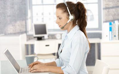 4 Ways Call Center Services Outsourcing Helps You Scale